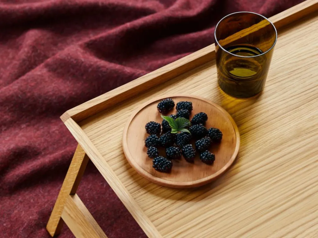 Grüne Erde Geschenke-Guide|Gläser, Karaffen & Kannen^4er-Set mundgeblasenes Trinkglas aus Recycling Weinflaschen,