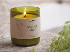Grüne Erde Kerzen Und Duftkerzen^Natürliche Rapswachskerze SOMMERNACHT im rezyklierten Glas, Holzdocht, 325 ml, H 9,5 cm, ø 8,5 cm