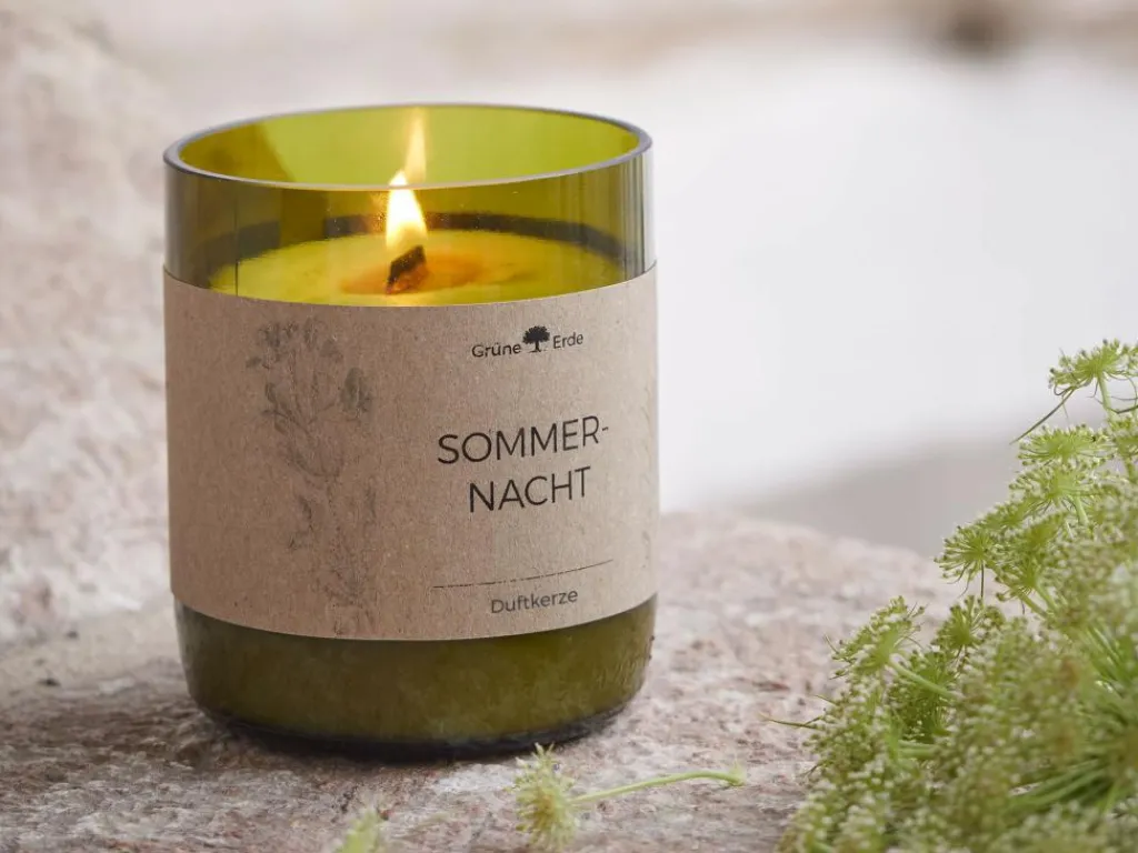 Grüne Erde Kerzen Und Duftkerzen^Natürliche Rapswachskerze SOMMERNACHT im rezyklierten Glas, Holzdocht, 325 ml, H 9,5 cm, ø 8,5 cm