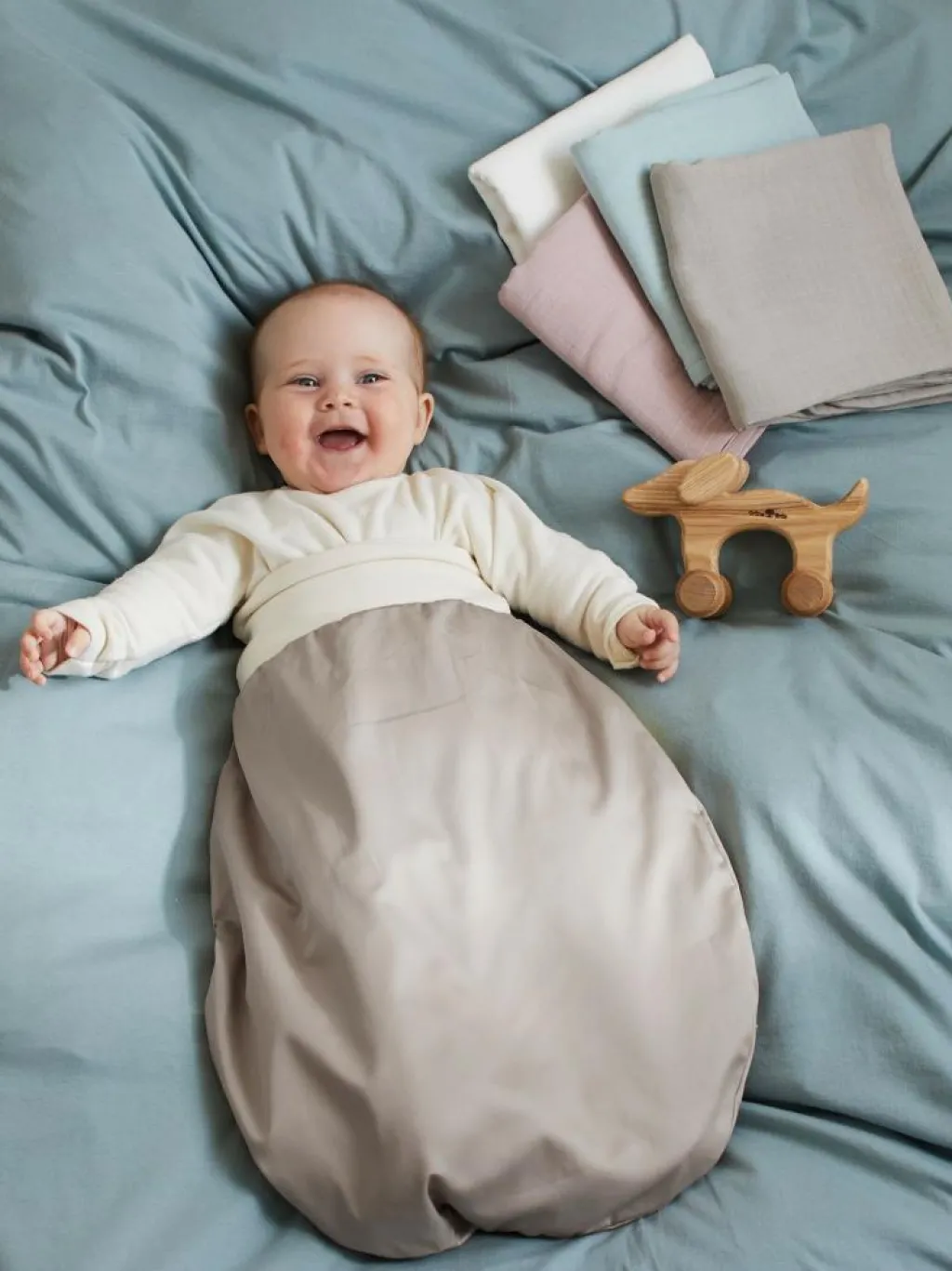 Kinder Grüne Erde Kuscheltiere & Spielzeug^Rolltier Hund aus Eschenholz, 18 x 6 x 12 cm