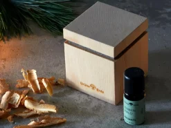 Grüne Erde Raumdüfte|Aromaölmischungen^Set: Zirbenduftspender mit Filz und Holzgewinde + Zirbenwald Aromaölmischung