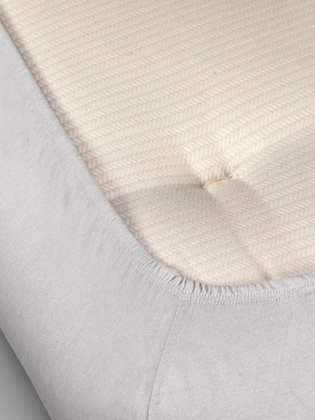 Grüne Erde Bettlaken & Leintücher|Bettlaken & Leintücher^Spannleintuch ALIZA, , 90/100 x 200/220 x 22/28 cm, 97 % Baumwolle/3 % Elasthan, Jersey, GOTS, VEGAN