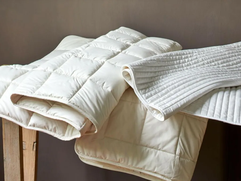 Grüne Erde Geschenkboxen|Auflagen, Unterbetten & Topper^Unterbett Baumwolle Pur, 90 x 200 cm, 500 g/m2 GOTS, NATURTEXTIL BEST, VEGAN