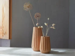 Grüne Erde Wohndekoration^Vase aus Erlenholz, Kannelur, H 17,5 cm, geölt, inkl. Glaseinsatz