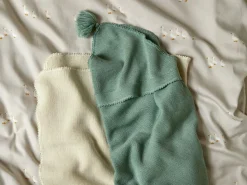 Grüne Erde Geschenke-Guide|Baby-Erstausstattung^Wickel- und Puckdecke Leni, mit Kapuze, salbei, 80 x 80 cm, 100 % Schurwolle (Merino), Schurwolle kbT