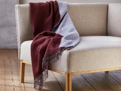 Grüne Erde Wohndecken|Geschenke-Guide^Wohndecke Gwen, blau/pflaume, 130 x 180 cm, 100 % Alpakawolle