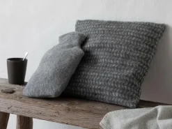 Grüne Erde Zier- & Wärmekissen|Geschenke-Guide^Wärmflaschenbezug Finn, uni grau, 2 L, 100 % Schurwolle (Schaf)