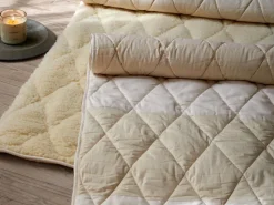 Grüne Erde Geschenke-Guide|Yogamatten & Yogazubehör^Yogamatte mit Schurwolle, natur, 75 x 200 cm, Schurwolle kbT, Baumwolle kbA